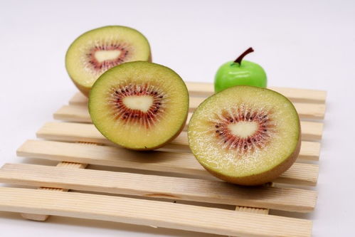 绿心、红心、黄心猕猴桃的差异，红心猕猴桃为何脱颖而出？