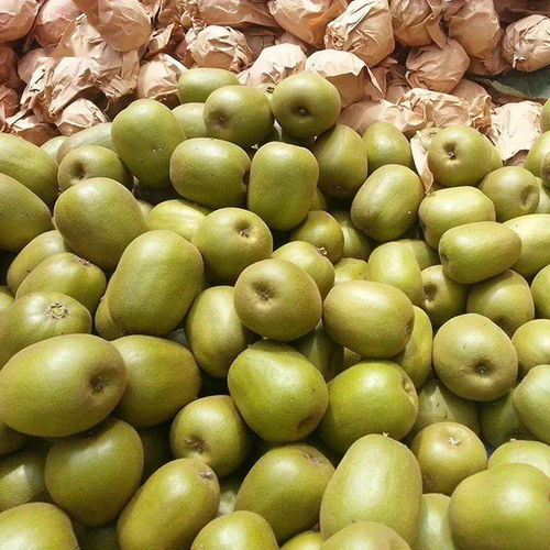 传说中的绿翡翠 红心猕猴桃，软嫩多汁的甜蜜诱惑